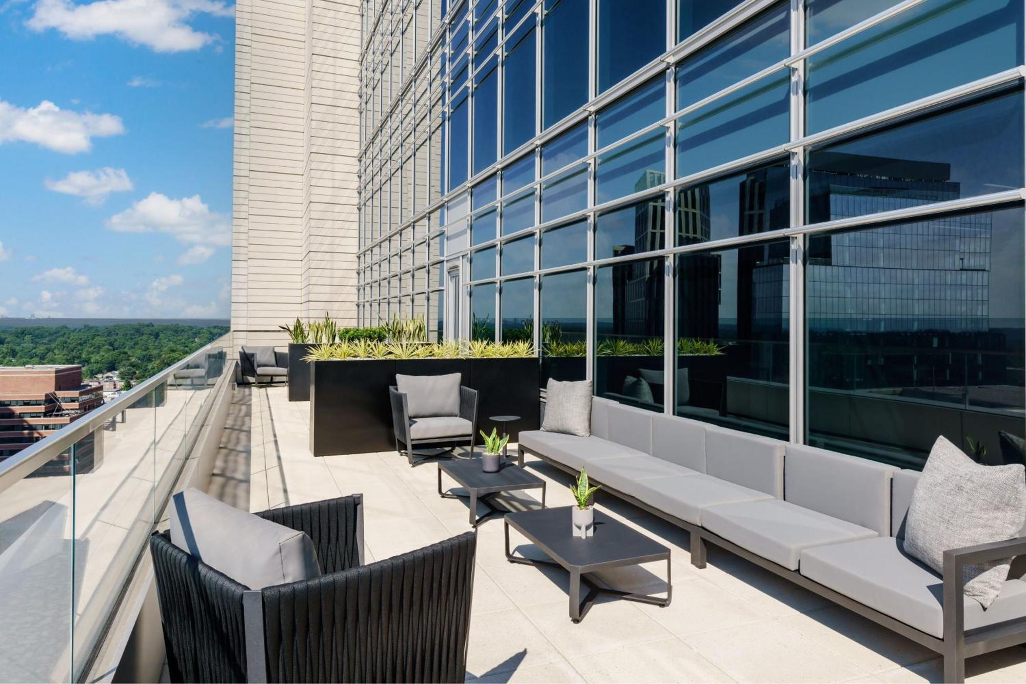 Ac Hotel By Marriott Bethesda Downtown Екстериор снимка